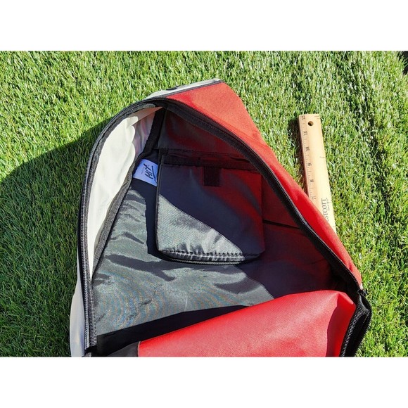 Walt Disney Mickey Mouse 'The Magic Begins With You' Vtg Cross Body Backpack - Picture 6 of 13